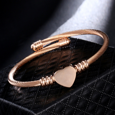 Rhodium Plated Wrist Bangle Bracelet , 18k Gold Heart Shape Bracelet For Ladies